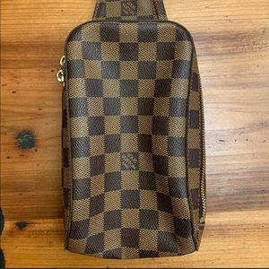 100% Authentic Louis Vuitton Geronimos DE